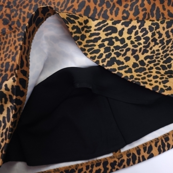 Ecote Cheetah Print Skirt Sz 6 - Picture 9 of 16